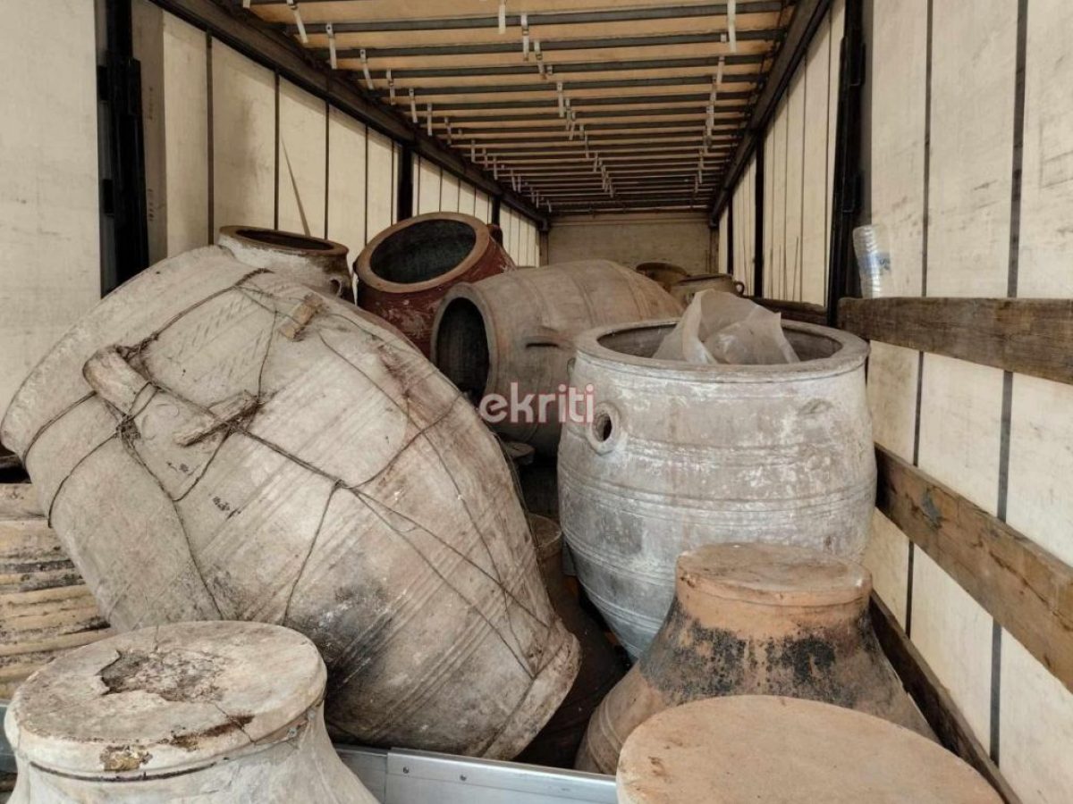 Κρήτη: “Φάμπρικα” με κλεμμένα πιθάρια – Τα πουλούν “χρυσάφι”…για ντεκόρ!!