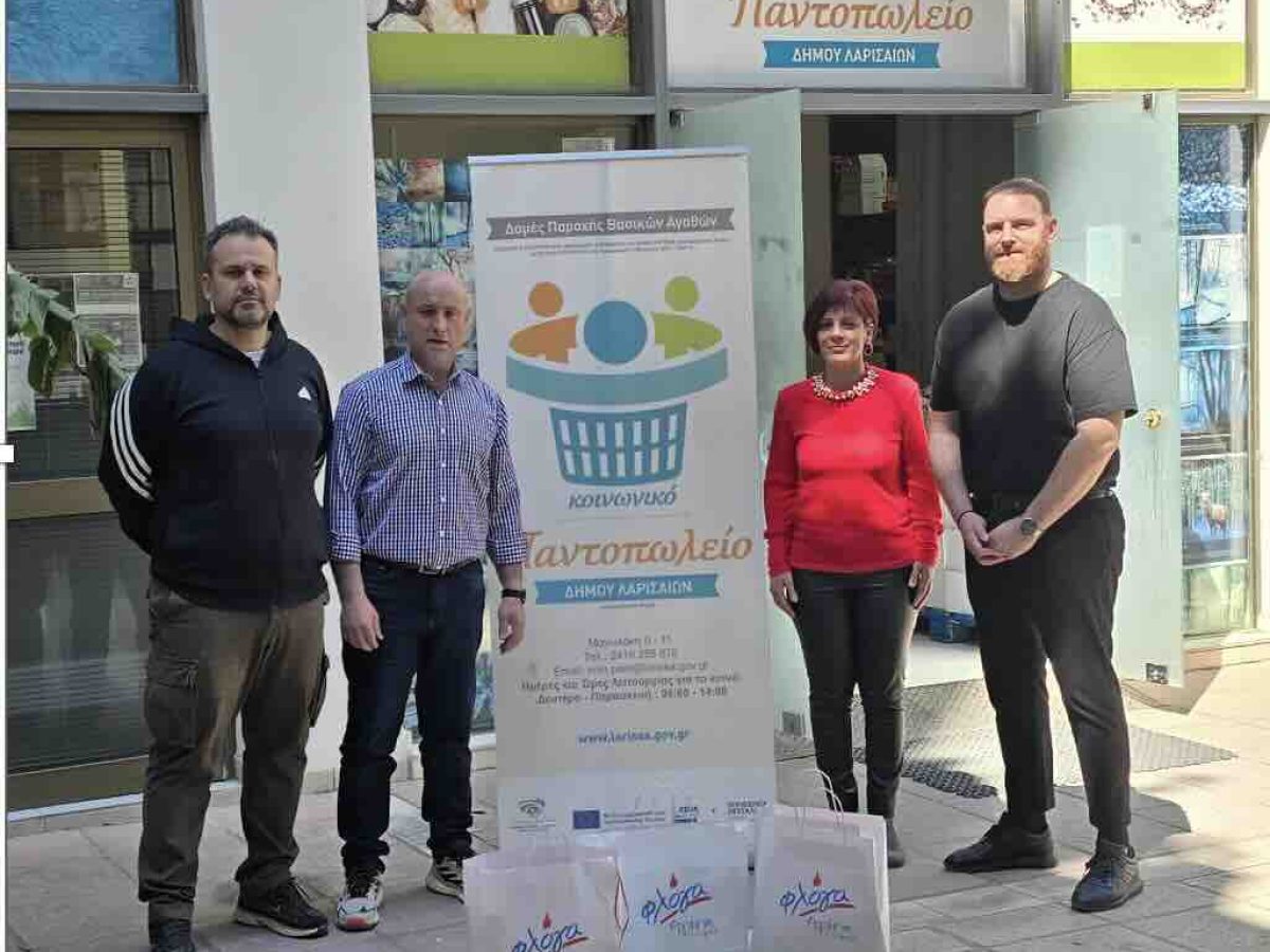 Λαμπάδες στο Κοινωνικό Παντοπωλείο προσέφερε η ΔΕΥΑΛ