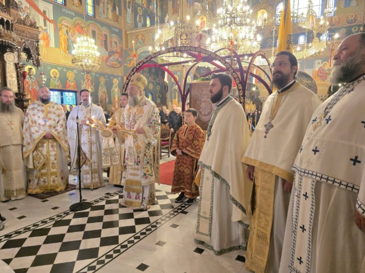 Λαμπρά πανήγυρη στη Ζωοδόχο Πηγή Σαραγίων (εικόνες)
