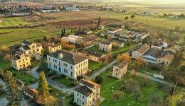 larisa-i-poli-mou-peripatos