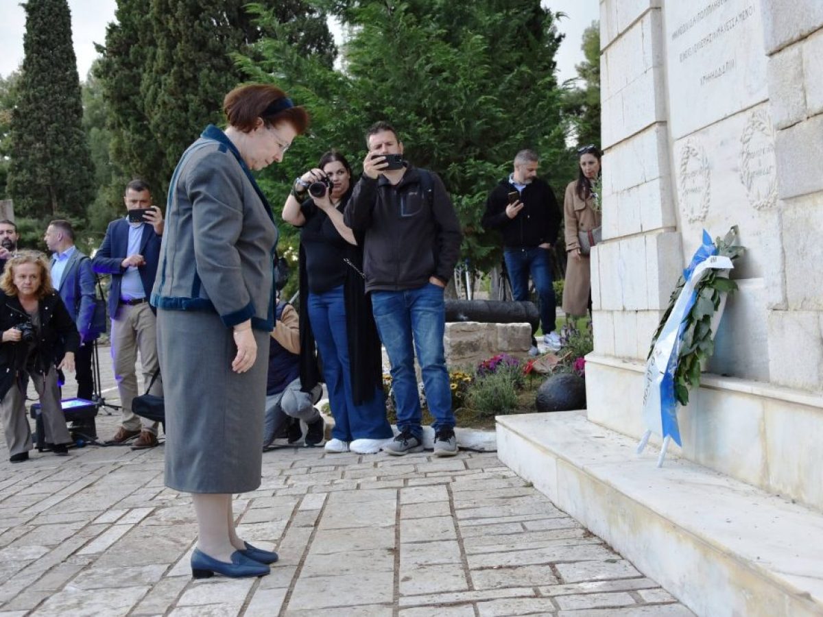 Λίνα Μενδώνη: «200 χρόνια από την Έξοδο του Μεσολογγίου η δύναμη του Έθνους μας βρίσκεται στην ομοψυχία του»