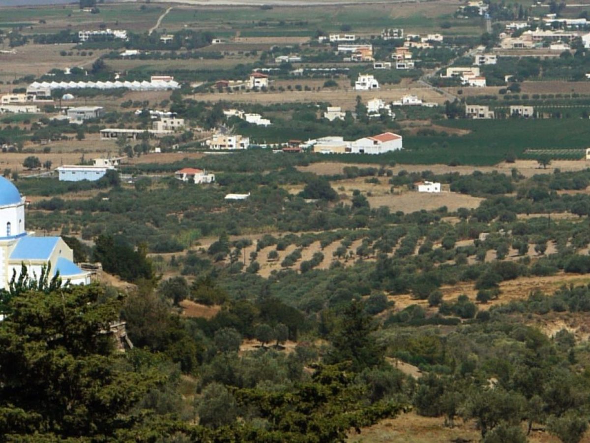 Λύση στον «γρίφο» της μονοδρόμησης των δρόμων Ζηπάρι-Ζιά δίνει η διάνοιξη του δρόμου Διασταύρωση Τιγκάκι-Ζιά!