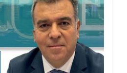 manos-konsolas-to-stichima-den