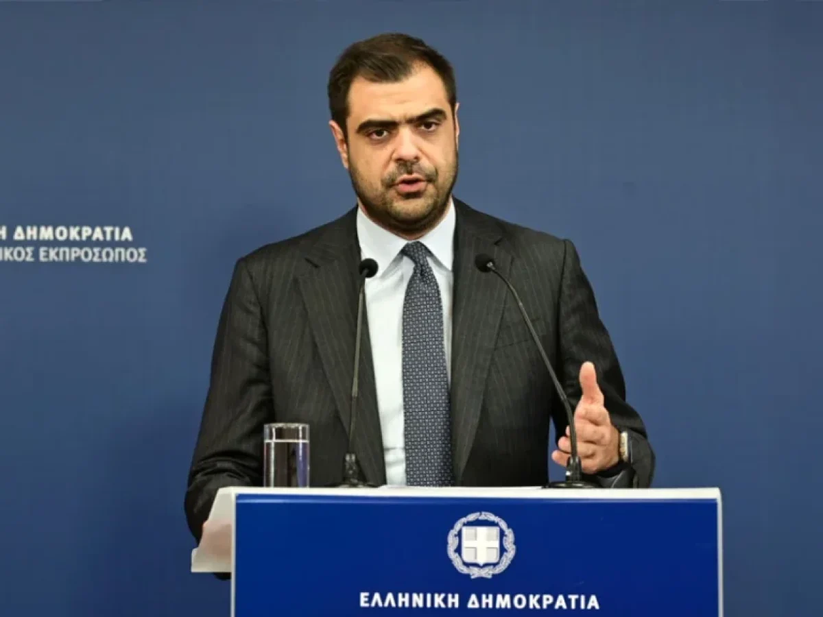 Μαρινάκης για Λαζαρίδη: «Δεν υπάρχει ζήτημα παραμονής του στην κυβέρνηση, ας σταματήσει η ανθρωποφαγία»