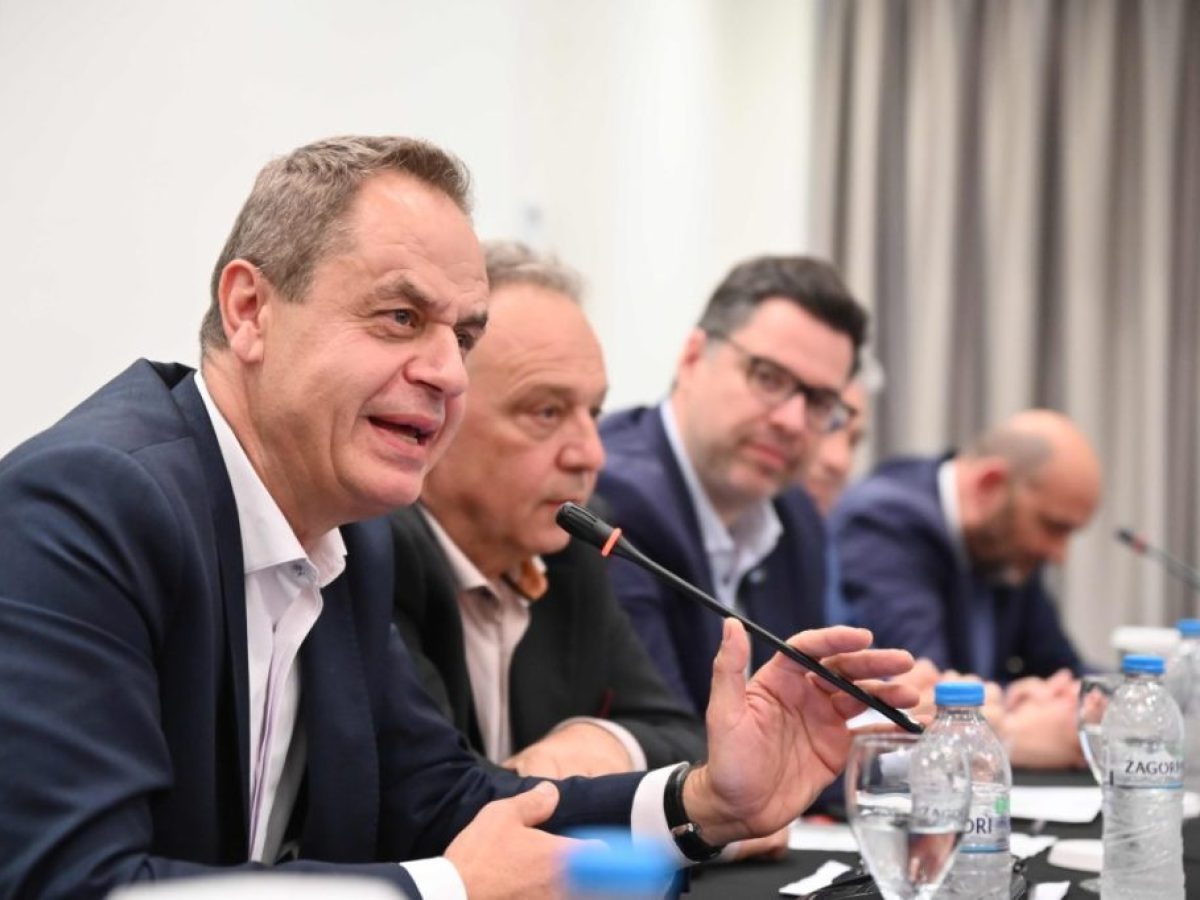 Μαζική συμμετοχή στη Νομαρχιακή Συνέλευση της Νέας Δημοκρατίας στην Αχαΐα