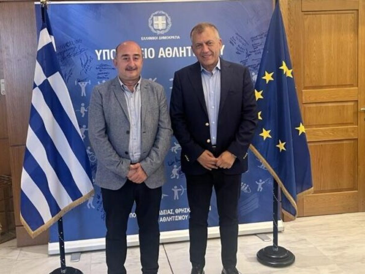 Με 361.000€ νέος χλοοτάπητας στο Δημοτικό Στάδιο Τρικάλων