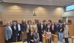 me-epitichia-oloklirothike-i-proti