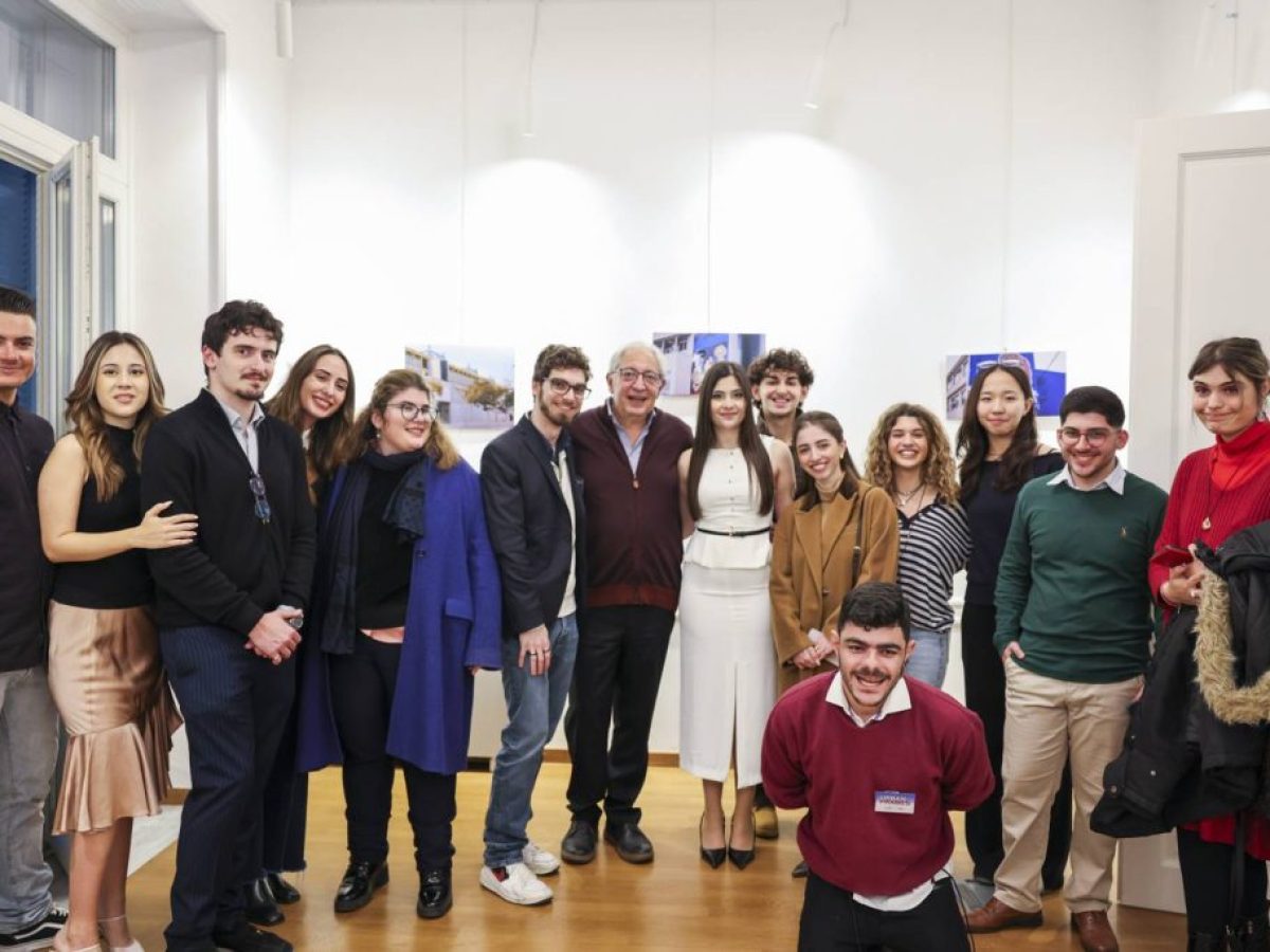 Με επιτυχία τα εγκαίνια της έκθεσης φωτογραφίας «Urban Frames» του Forum Νέων Αμαρουσίου στον Πολυχώρο «Άρτεμις»