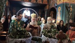 me-evlavia-eortastike-i-kiriaki