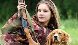 me-gemata-opla-stin-kalpi