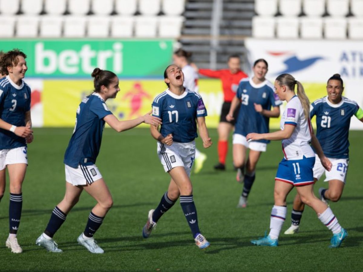 Με γκολάρα Μωραΐτου συνεχίζει “απόλυτη” η Εθνική Γυναικών στα play off για τα τελικά του Παγκοσμίου Κυπέλλου!(+video)