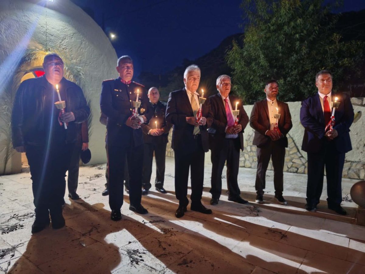 Με κατάνυξη η τελετή της Ανάστασης στο 588 ΤΕ στη Λέρο