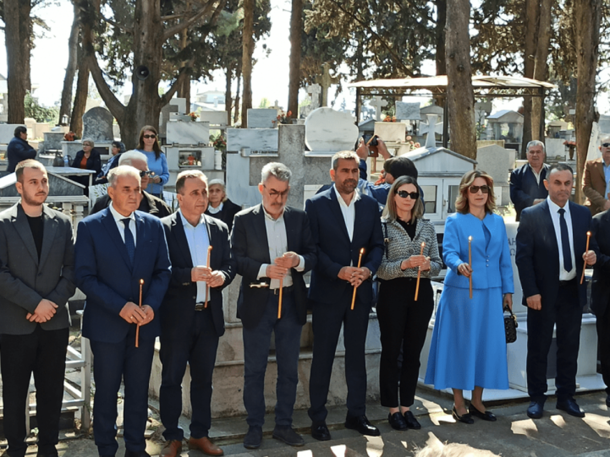 Με μεγάλη συμμετοχή τελέστηκε το Ταφικό Έθιμο στη Νέα Κρώμνη