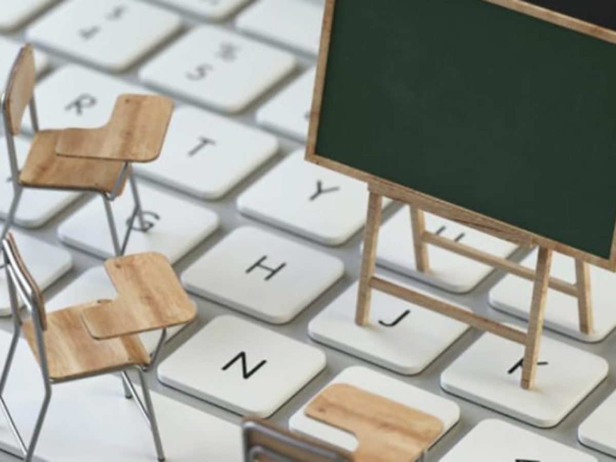 Με τηλεκπαίδευση τα μαθήματα σε σχολεία των Χανίων μετά το κλείσιμο λόγω της σκόνης