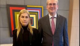 me-ton-Αntiproedro-tis-kivernisis