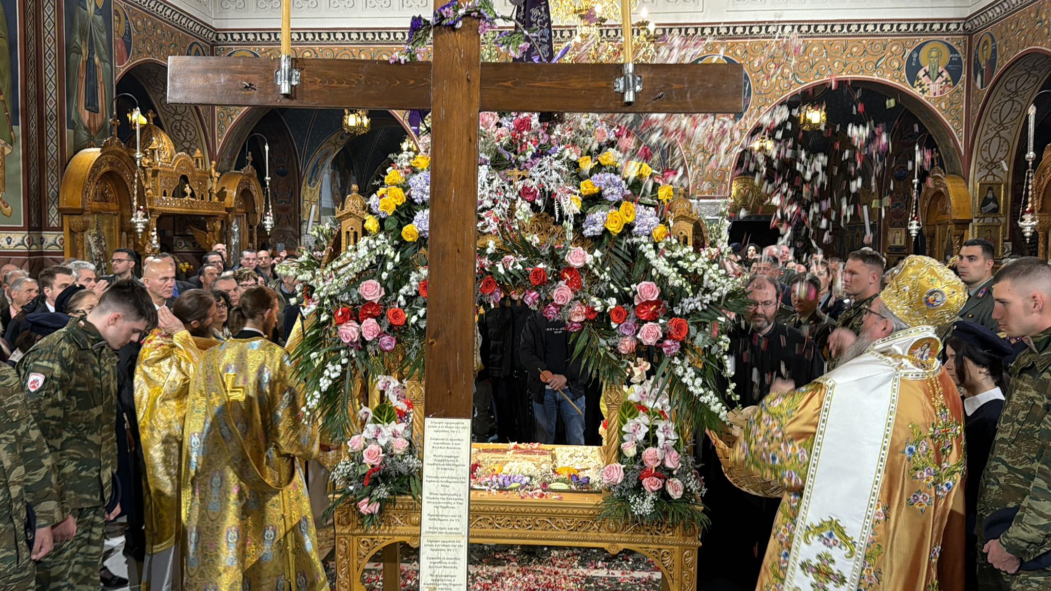 megali-paraskevi-proskinima-tou-epitafiou