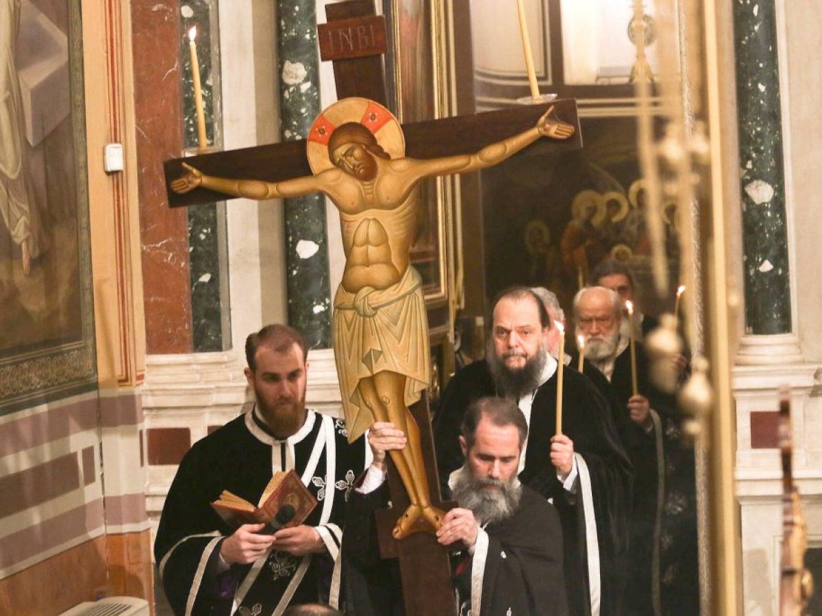 Μεγάλη Πέμπτη: Σήμερον κρεμάται επί ξύλου