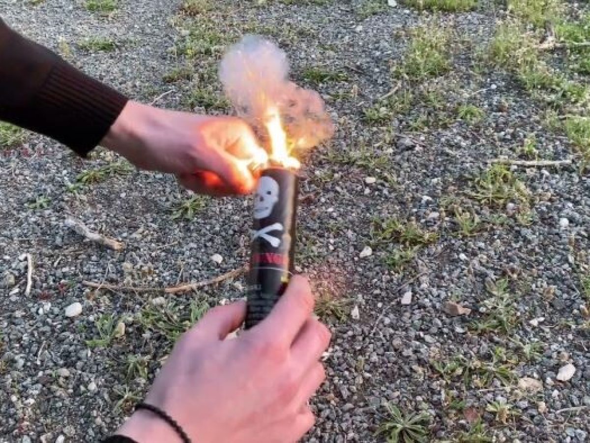 Μενίδι: 14χρονος τραυματίστηκε σοβαρά από κροτίδα – Υποβλήθηκε σε μερικό ακρωτηριασμό