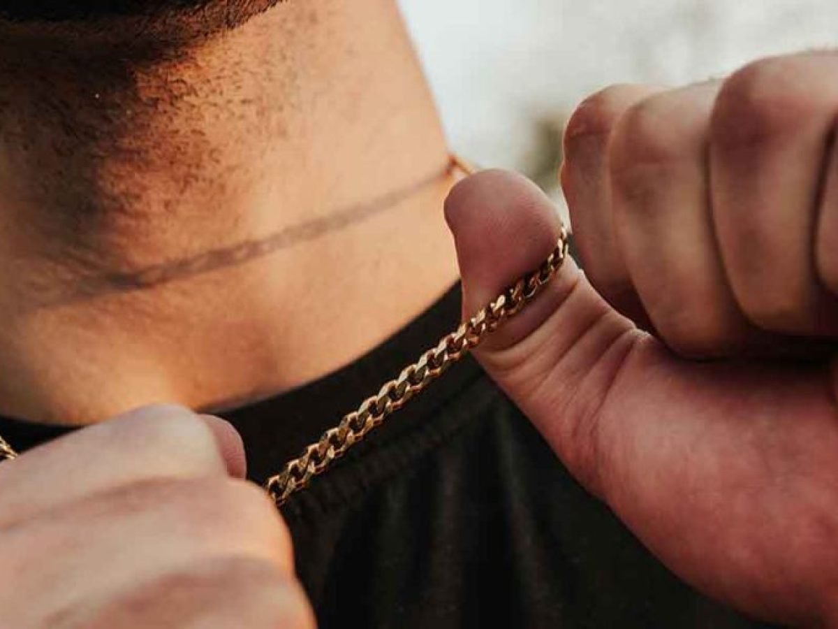 Μεσολόγγι: Άνδρας έκλεψε χρυσή αλυσίδα λαιμού και συνελήφθη