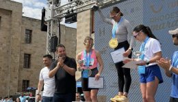 mia-giorti-choris-sinora-i