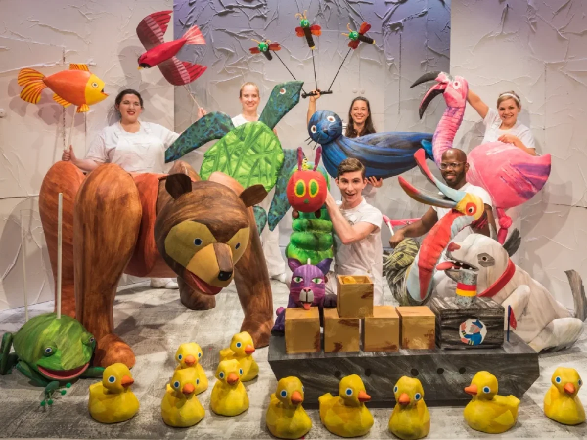 «Μία Κάμπια Πολύ Πεινασμένη» | Παιδική παράσταση στο Θέατρο Αθηναίον Θεσσαλονίκης