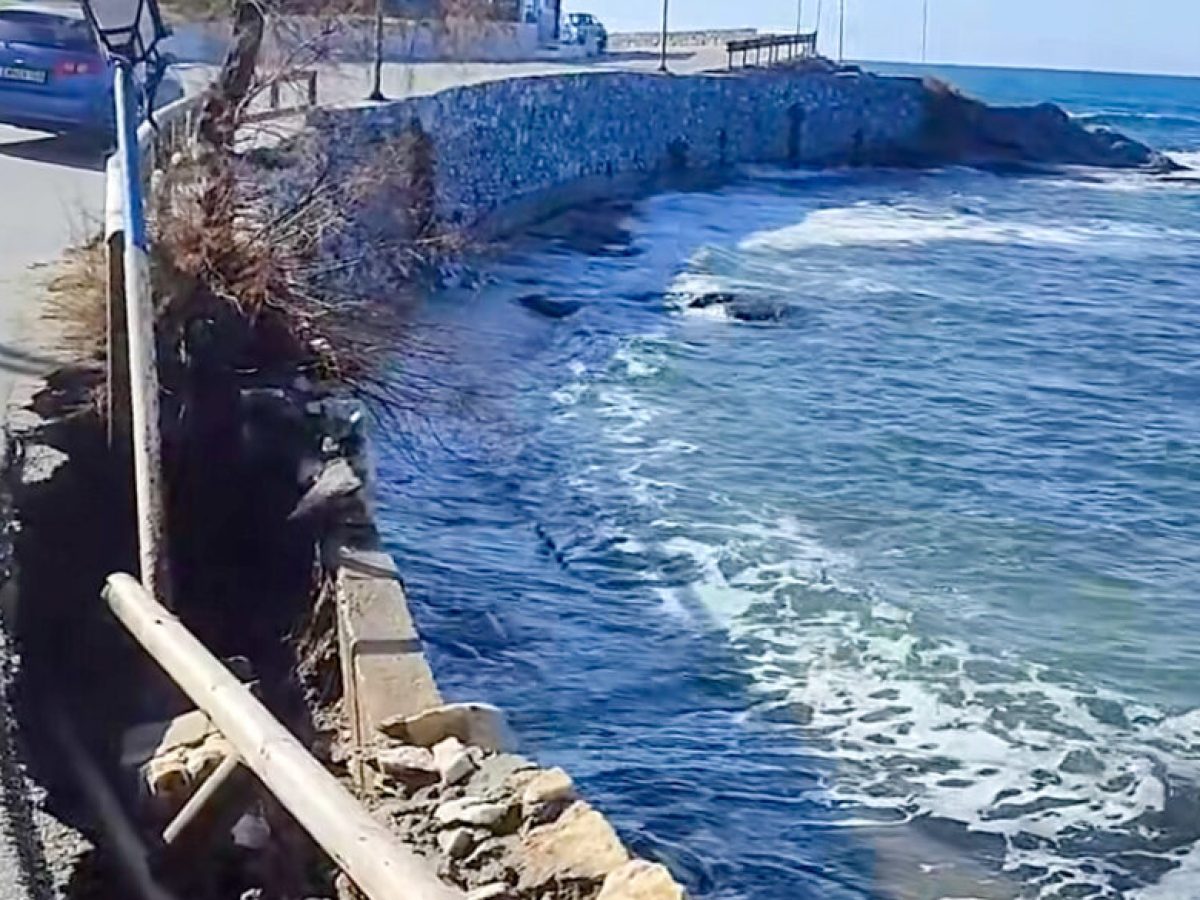 Μιχάλης Καπίρης για το δρόμο Αγίου Προκοπίου – Αγίας Άννας: «Κενές περιεχομένου οι διαβεβαιώσεις» για το οδικό δίκτυο