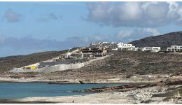 milos-to-ste-mplokari-tin