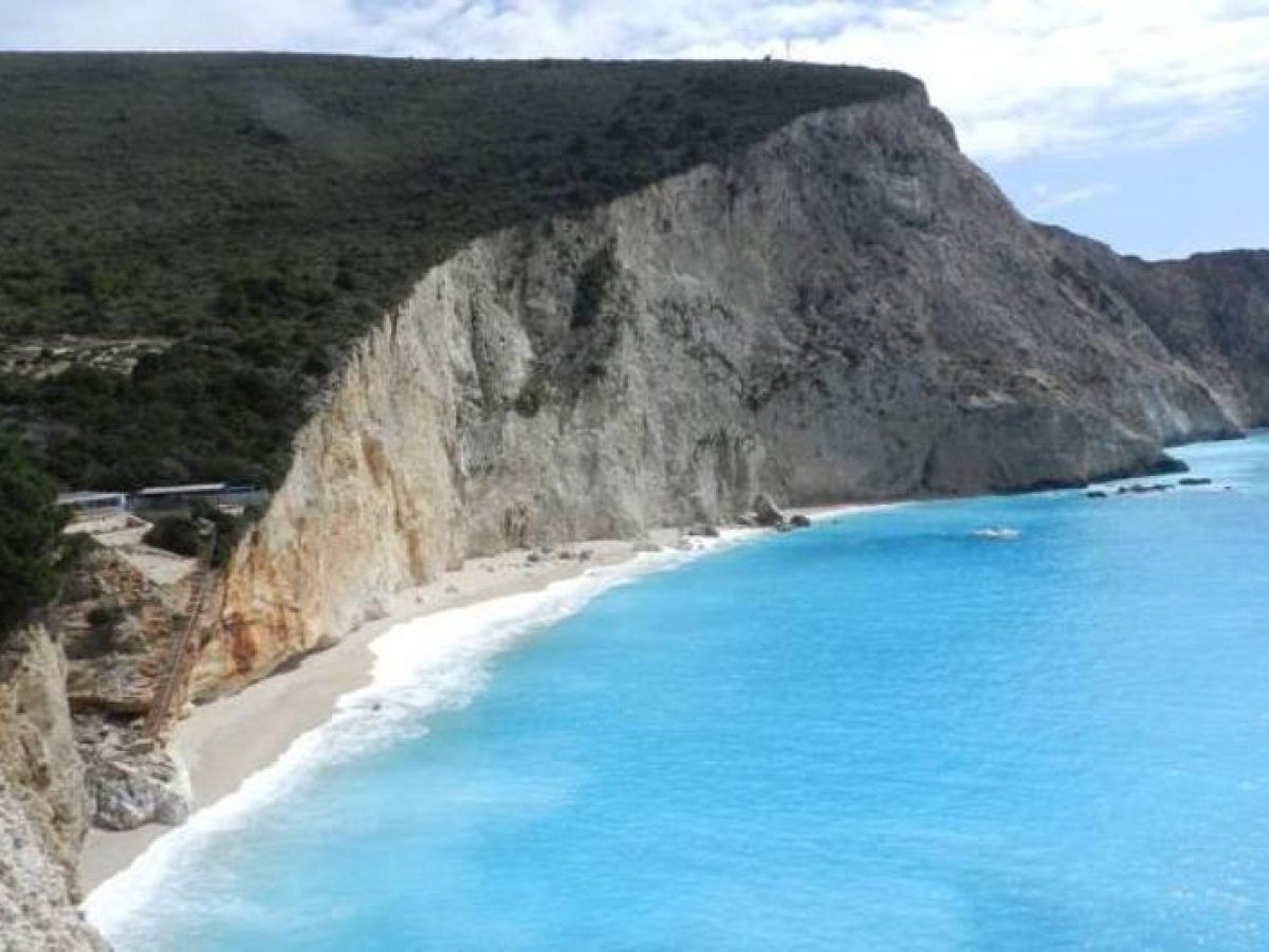 Μείωση διακινδύνευσης από φυσικούς κινδύνους σε παραλίες ιδιαίτερου φυσικού κάλλους και υψηλής επισκεψιμότητας στη Λευκάδα