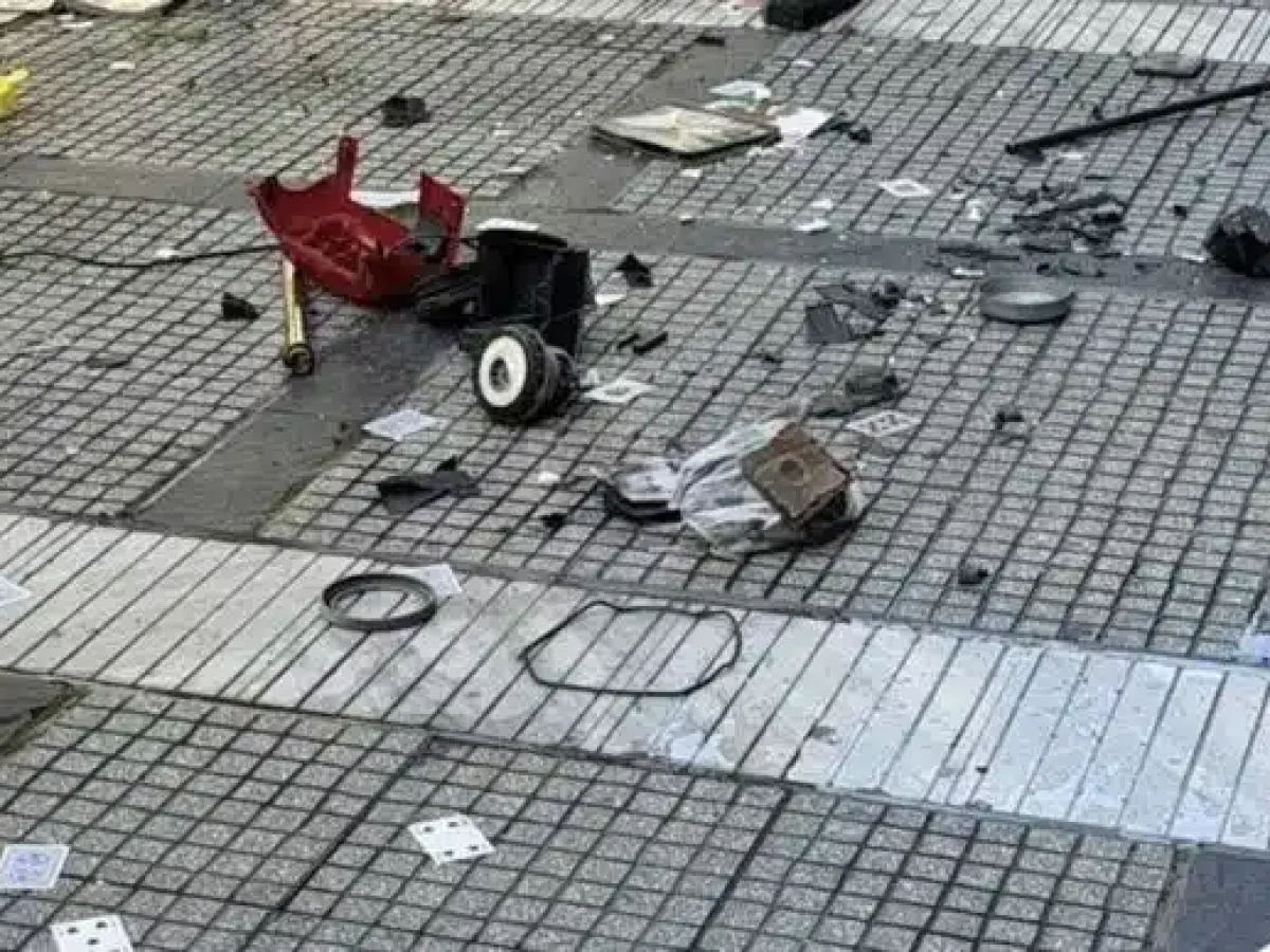 Μόνος στο… σπίτι:: Συνελήφθη στη Θεσσαλονίκη μητέρα 5χρονου που πετούσε αντικείμενα σε περαστικούς – Τι ισχυρίστηκε