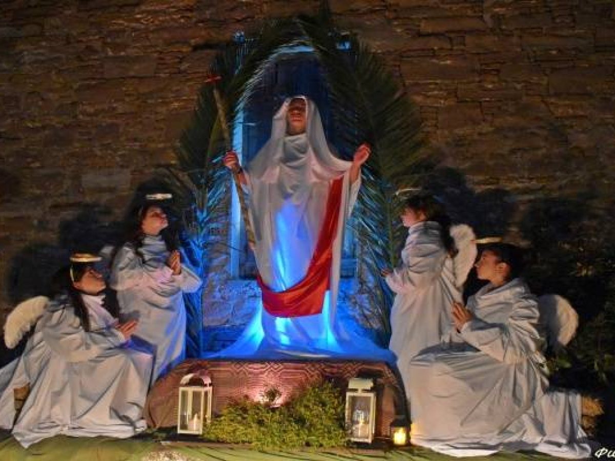 Μούδρος: Μια πόλη, ένας Γολγοθάς | Το έθιμο που συγκλονίζει τη Λήμνο κάθε χρόνο