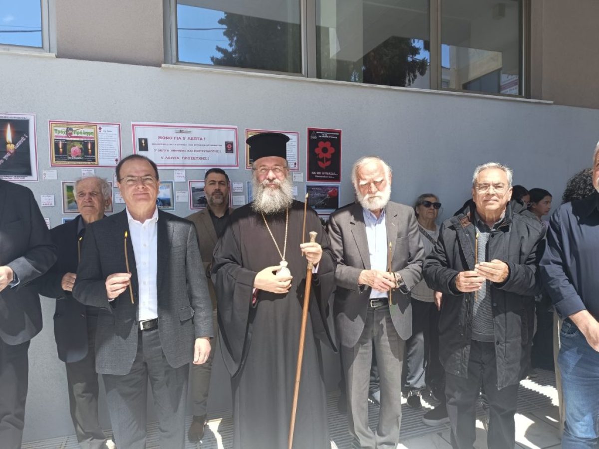 “Να με θυμάσαι”: Ενα κερί στη μνήμη των θυμάτων της ασφάλτου