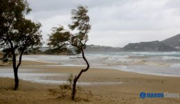 naxos-&ndash;-paros-ripes-anemou