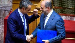 nea-kinovouleftiki-thesi-gia-ton