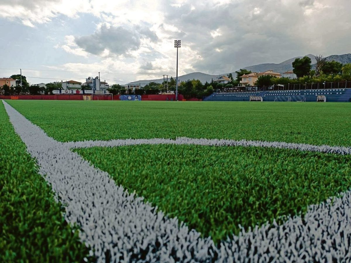 Νέα Μάκρη: Αλλάζει μορφή το γήπεδο του Ερυθρού για τις ομάδες και τους δημότες