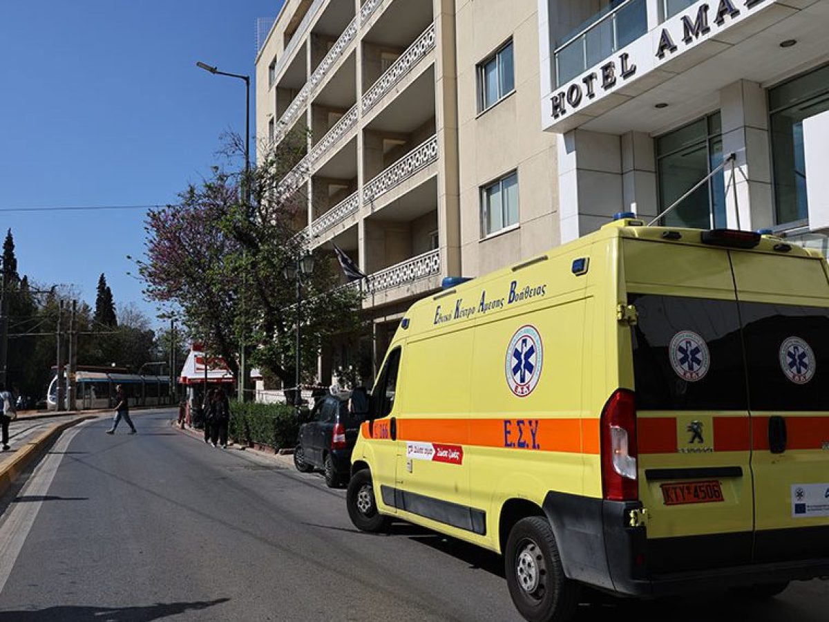 Νεκρή 51χρονη που έπεσε από τον δεύτερο όροφο του υπουργείου Τουρισμού