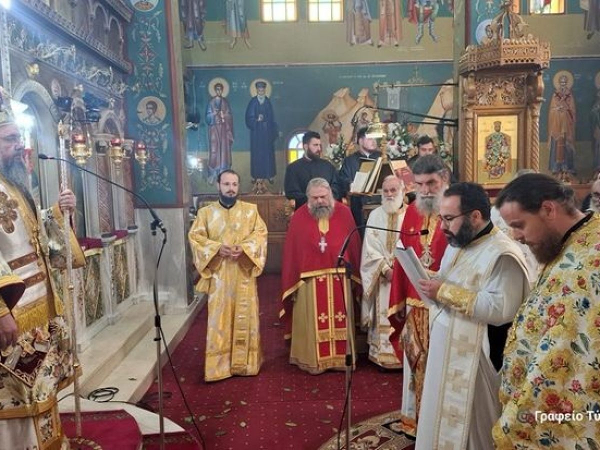 Νέος Πρεσβύτερος στον Θύαμο Βάλτου – Συγκινητική χειροτονία από τον Μητροπολίτη Δαμασκηνό