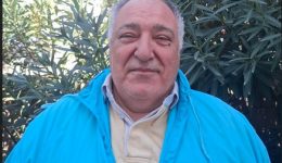 nikos-chatzivasiliou-efcharistirio-minima-gia