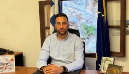 nikos-pavlakidis-sta-idia-me