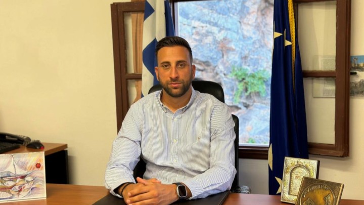 nikos-pavlakidis-sta-idia-me