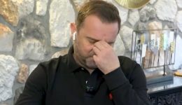 nikos-plakias-pleon-den-echoume