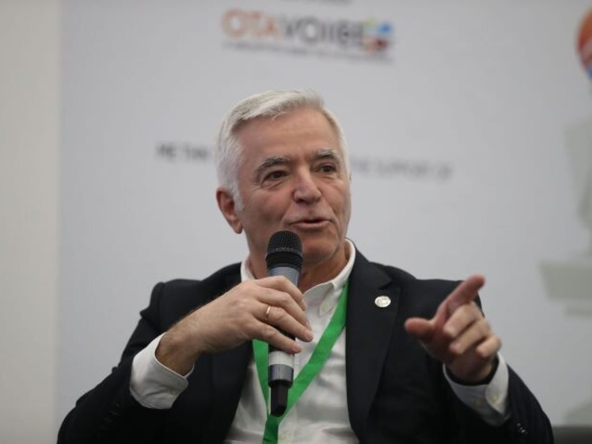 Ο Δήμαρχος Παιανίας Ισίδωρος Μάδης στο επιστημονικό συνέδριο της Πανελλήνιας Ένωσης Γενικών Γραμματέων Τοπικής Αυτοδιοίκησης «Κλεισθένης»