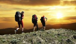 o-enallaktikos-tourismos-kerdizi-edafos