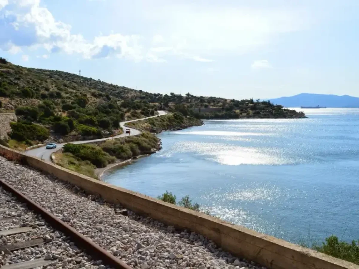 Ο Καιρός στη Δυτική Αττική: Σκαρφαλώνει στους 23 βαθμούς ο υδράργυρος τη Μεγάλη Τρίτη – Επιμένει η «άνοιξη» λίγο πριν τα… χειμωνιάτικα