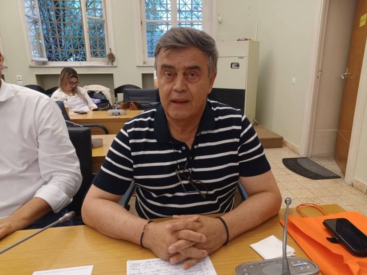 Ο «μηχανισμός» Αποστολάκη ενεργοποιείται για τις όποιες εκλογές