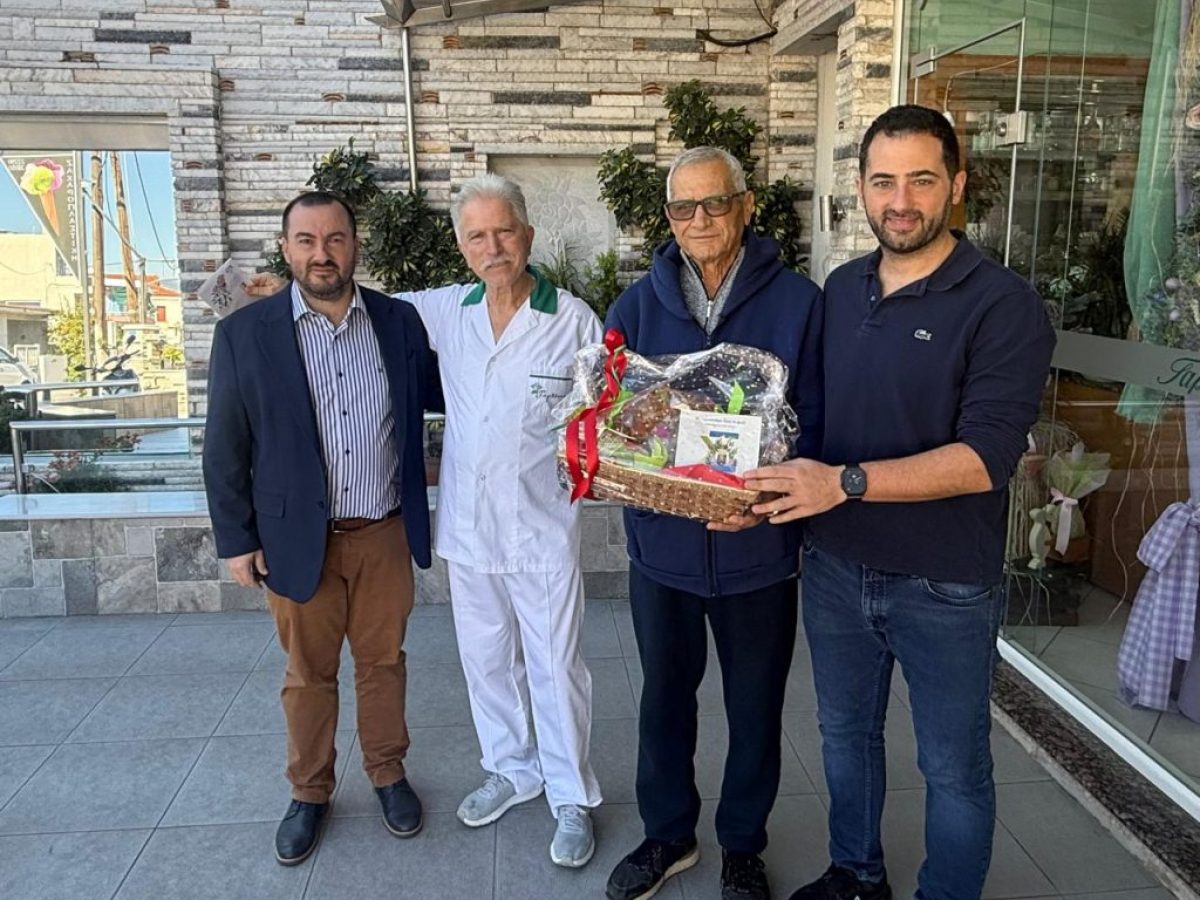 Ο Περιφερειάρχης Φάνης Σπανός κοντά στους ωφελούμενους κοινωνικών δομών της Στερεάς Ελλάδας