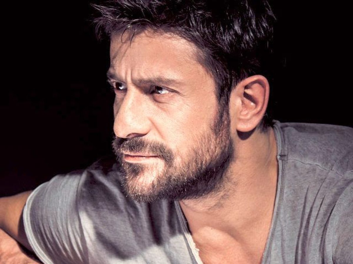 Ο Αλέξης Γεωργούλης έφτιαχνε λουκουμάδες με πλανόδιο πωλητή και έγινε viral!