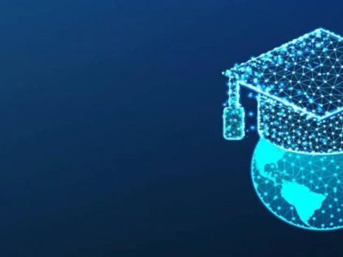 Ορκωμοσία φοιτητών τον Ιούλιο στην Τρίπολη