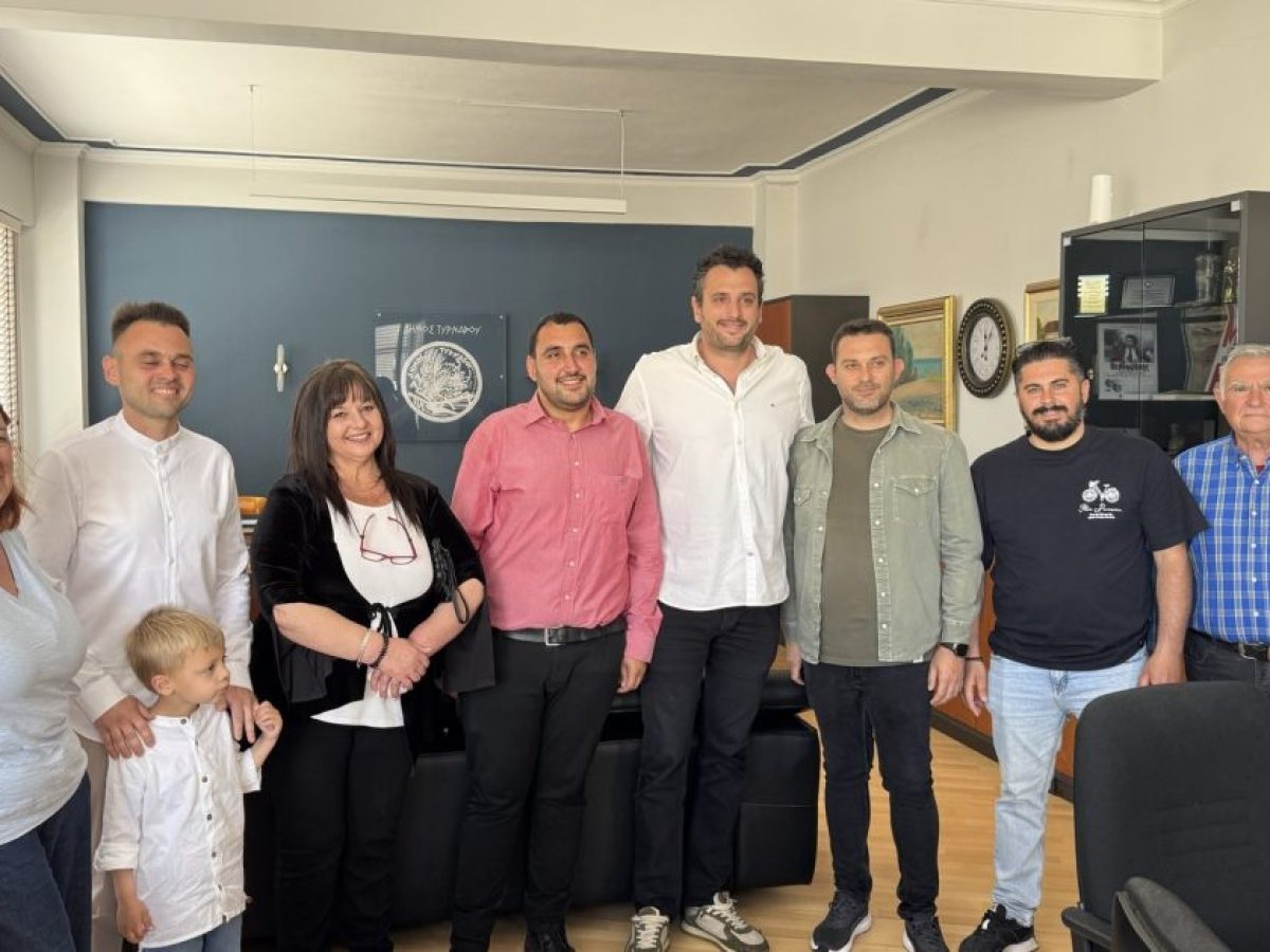 Ορκωμοσία πέντε μόνιμων υπαλλήλων στον Δήμο Τυρνάβου