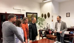 orkomosies-neon-ipallilon-ston-dimo