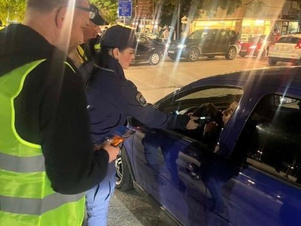 Όταν η Τροχαία κερνάει… ασφάλεια: Η επιτυχημένη «συμμαχία» Κωστακόπουλου – Φαρμακοποιών στην καρδιά της πόλης.